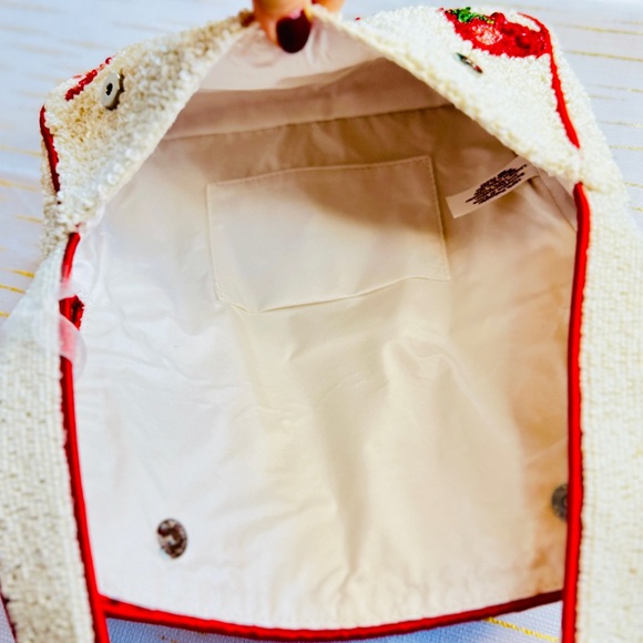 Handmade Beaded Tomato Shoulder Bag | NWT - Picture 5 of 8